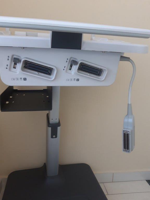 Használt MySono U6 ultrahang állvány két vizsgálófej elosztó adapterrel